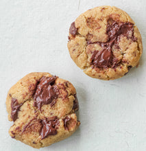 Load image into Gallery viewer, Dark Chocolate Chunk Cookies (Classic, requires egg)
